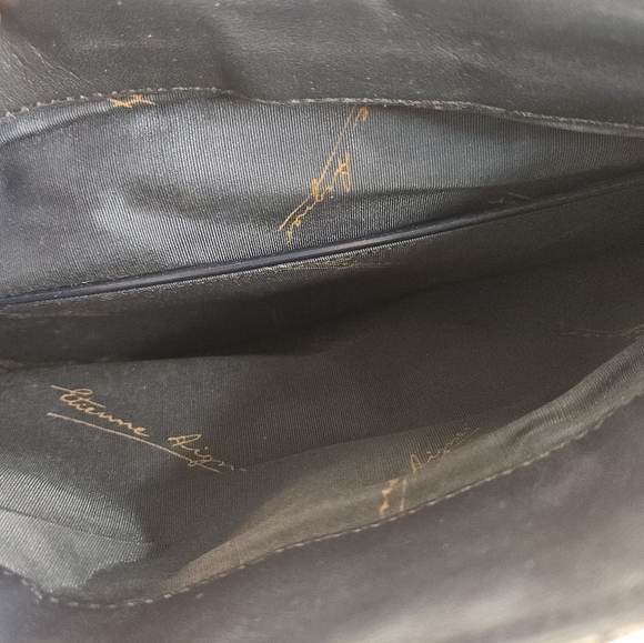 Etienne Aigner Vintage Classic Navy Blue Soft Leather Shoulder Bag - Picture 6 of 6